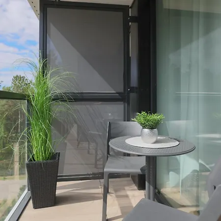 Shellter 117 L - By Jantar Apartment