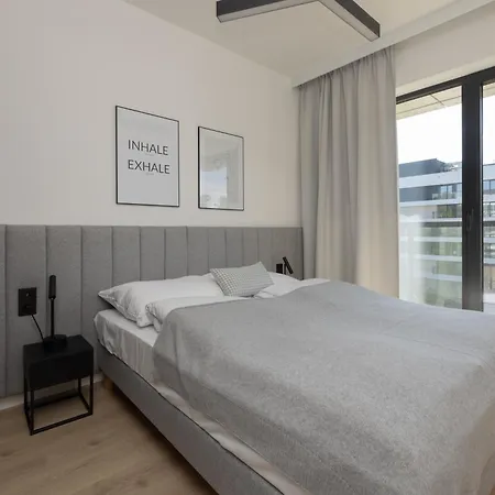 Apartment Shellter 117 L - By Jantar Rogowo (Gryfice)