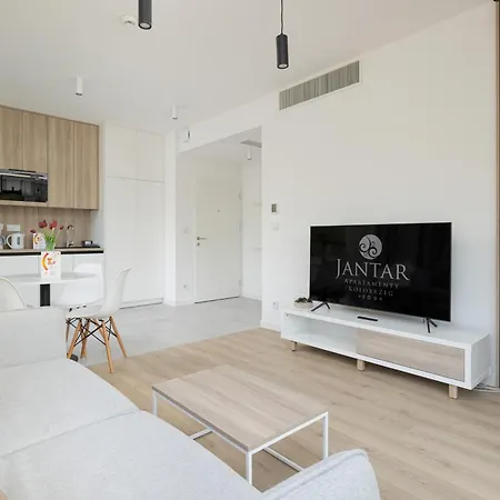 Apartment Shellter 117 L - By Jantar