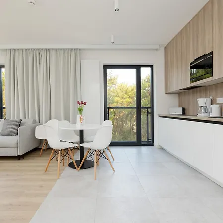 アパート Shellter 117 L - By Jantar ロゴボ