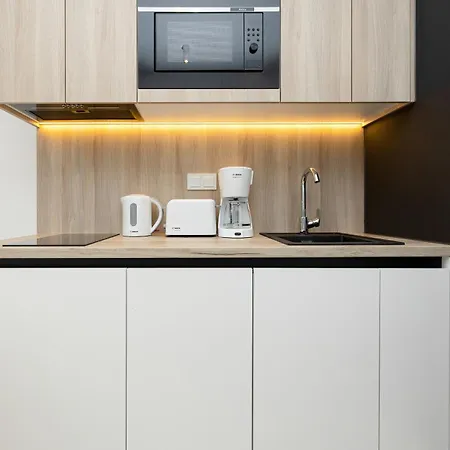 Apartment Shellter 117 L - By Jantar