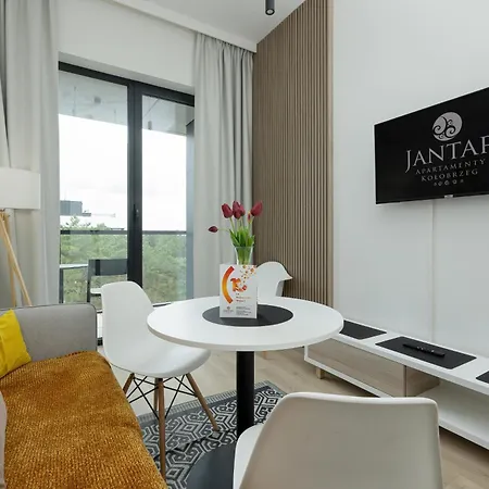 Shellter 117 L - By Jantar *