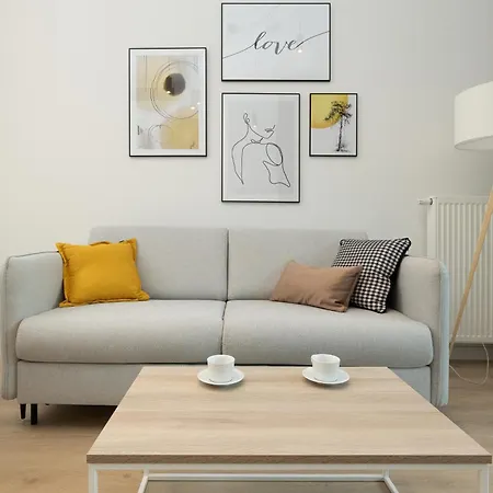 Apartment Shellter 117 L - By Jantar *