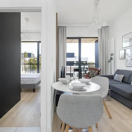 Shellter 117 L - By Jantar *