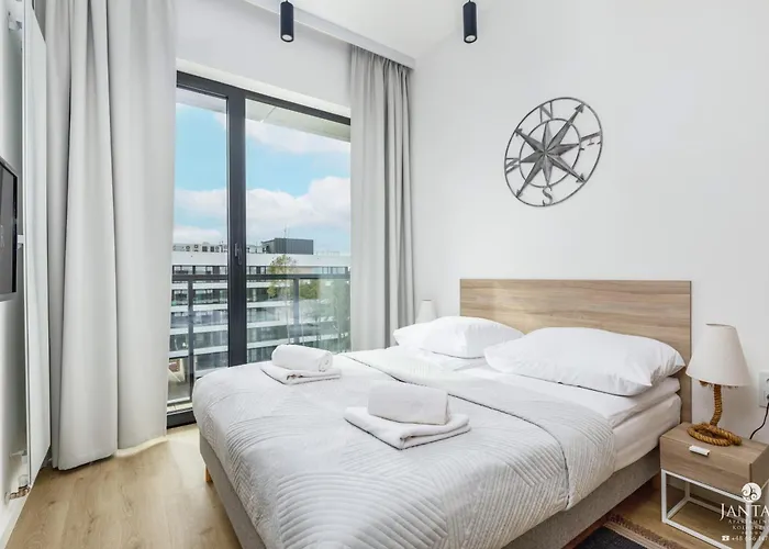 Shellter 117 L - By Jantar *