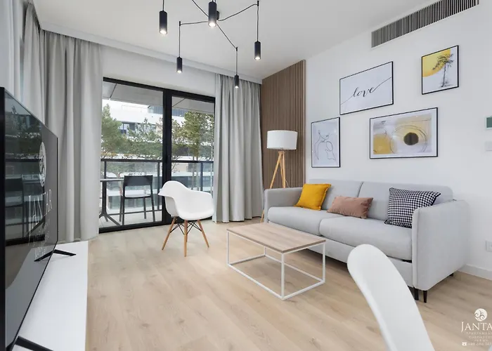 Shellter 117 L - By Jantar דירה רוגובו