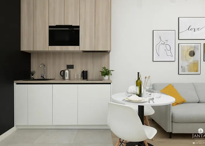 דירה Shellter 117 L - By Jantar