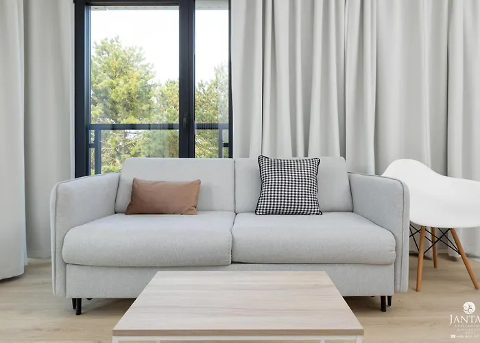 Shellter 117 L - By Jantar דירה רוגובו