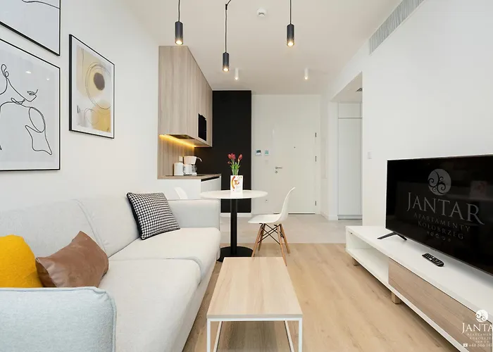 Shellter 117 L - By Jantar *