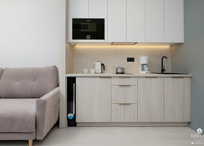 Shellter 117 L - By Jantar רוגובו