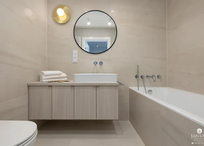 Shellter 117 L - By Jantar דירה רוגובו